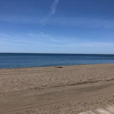 Atico En La Playa Con Terraza Privada Lejlighed La Cala Del Moral Eksteriør billede